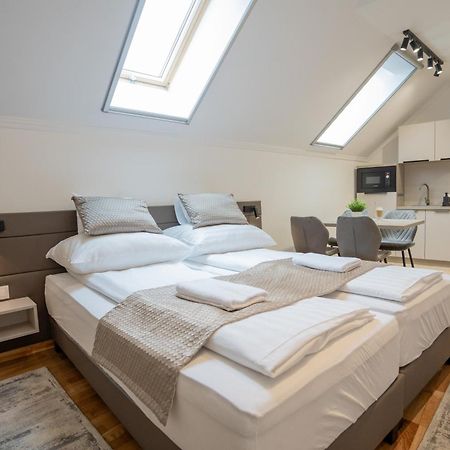 Vegvar Spa Apartman Gyula Exteriör bild