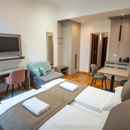 Vegvar Spa Apartman Gyula Exteriör bild