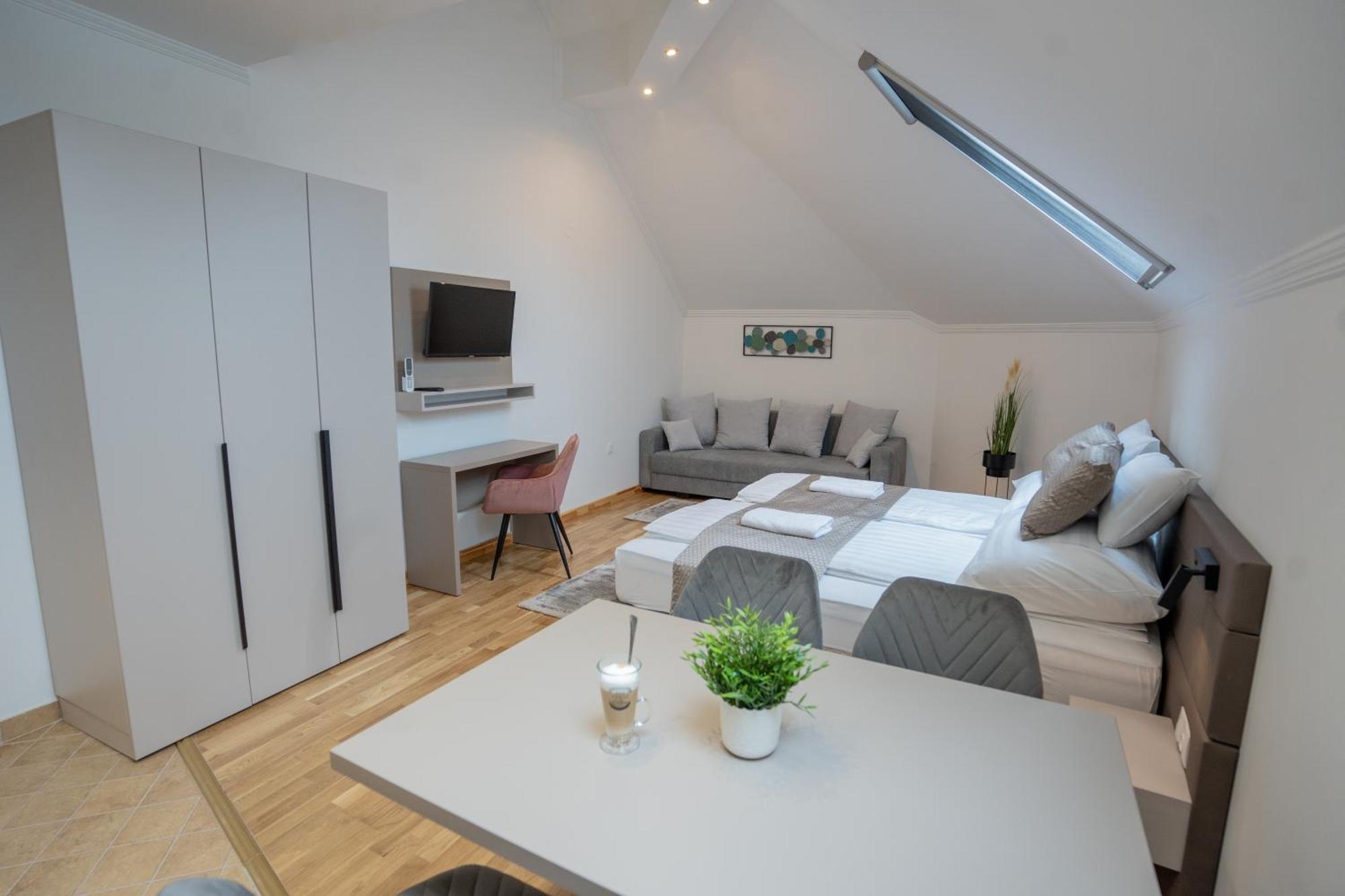 Vegvar Spa Apartman Gyula Exteriör bild