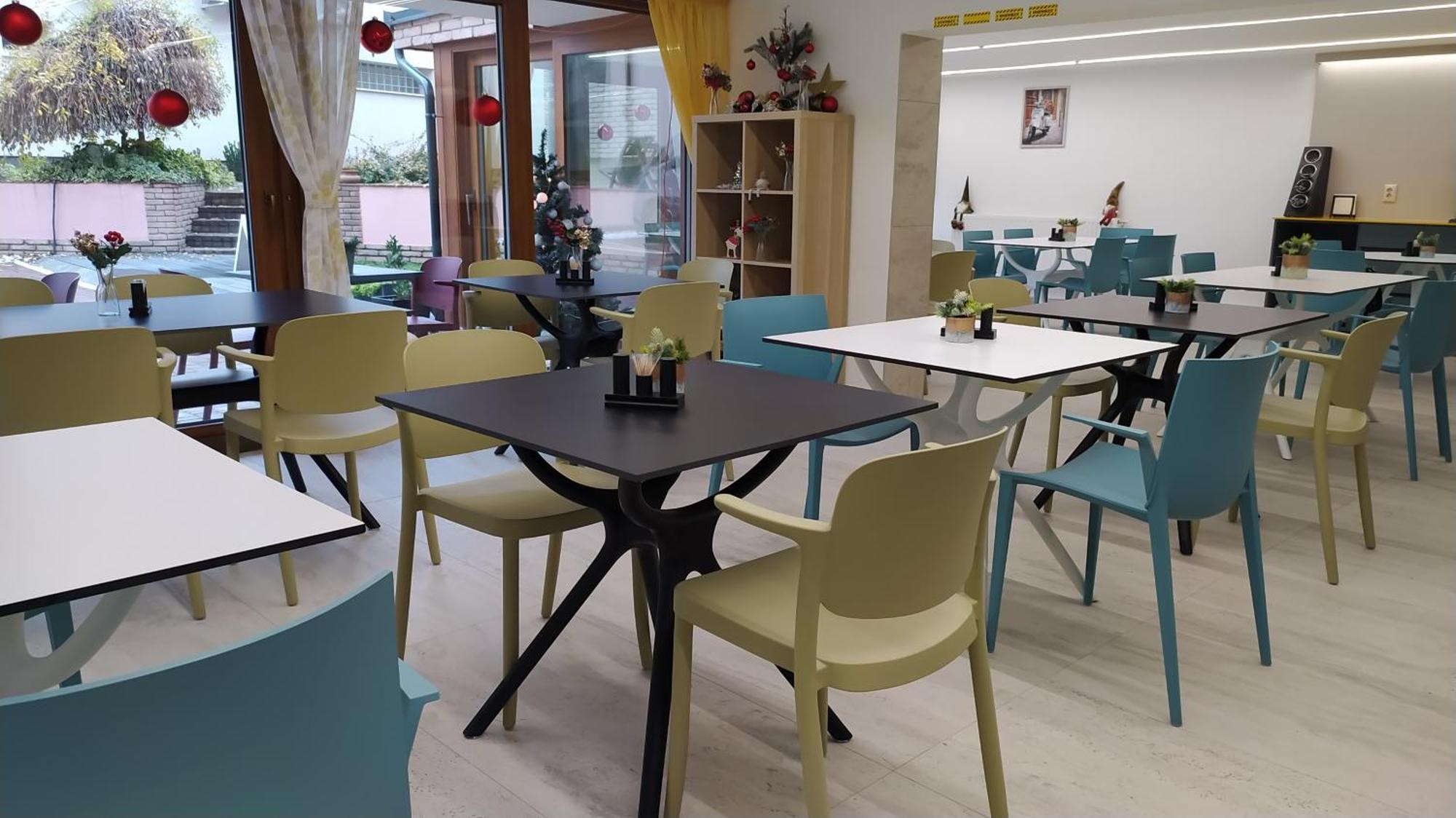 Vegvar Spa Apartman Gyula Exteriör bild